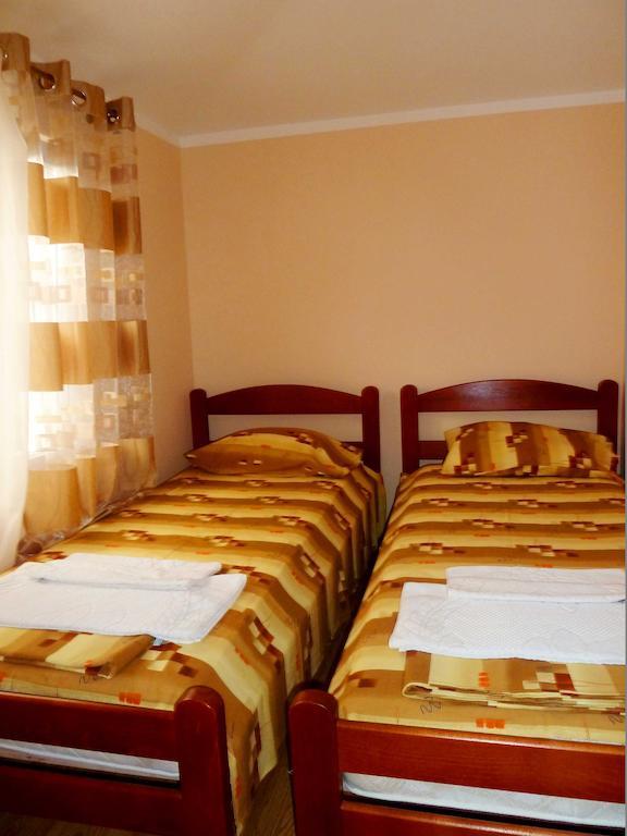 Apartments Papillon Podgorica Kamer foto